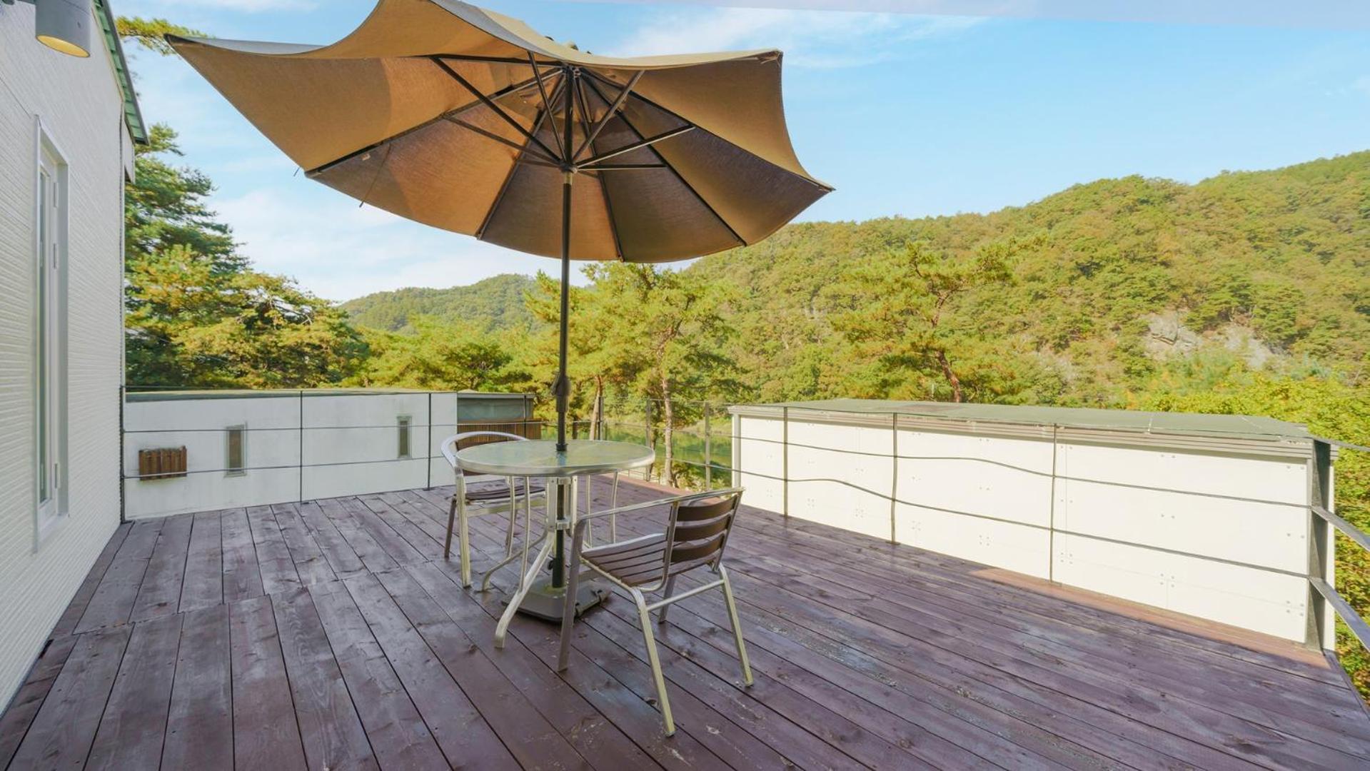 Hongcheon Inmylife Dokche Pension Номер фото